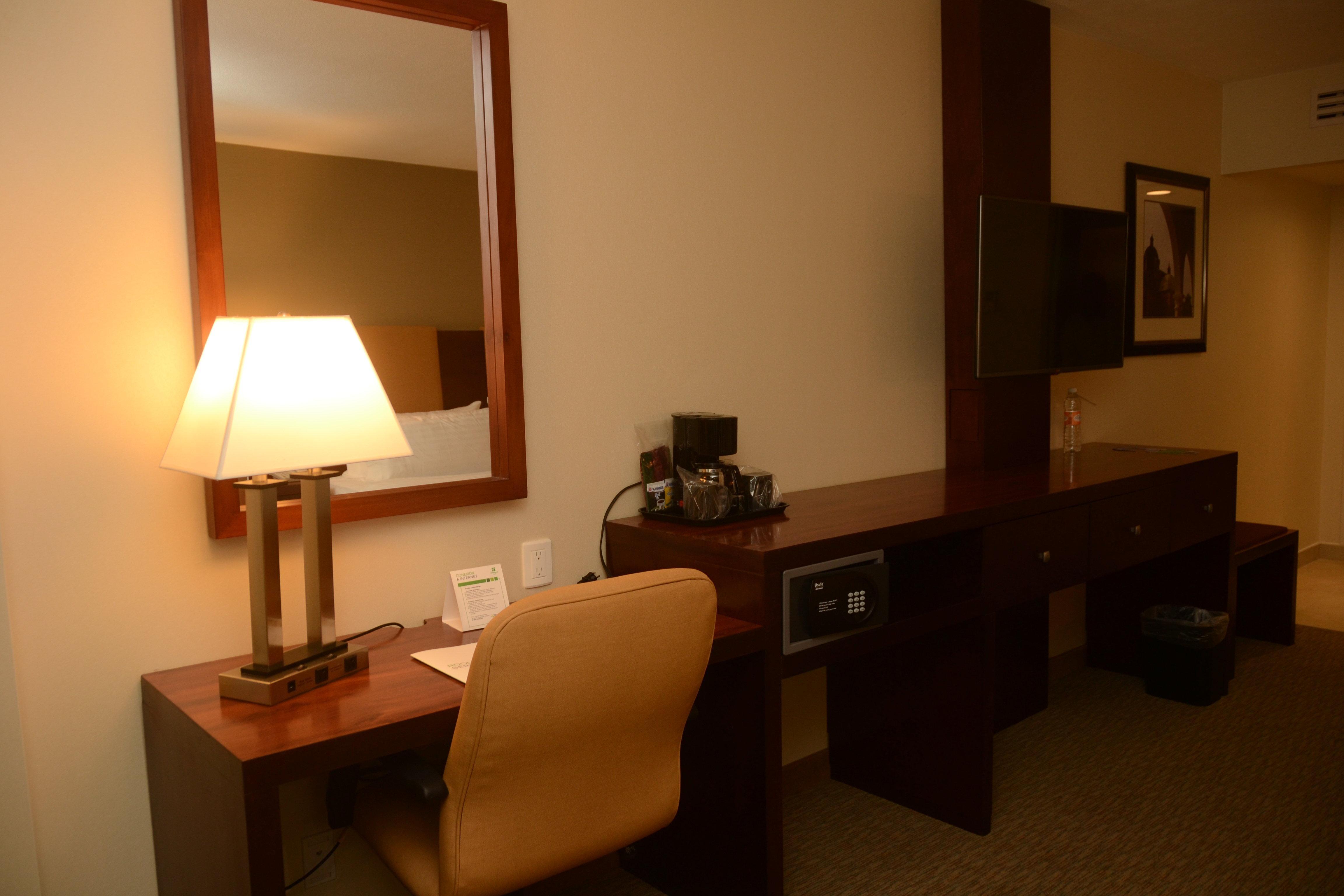 Holiday Inn Hotel & Suites Hermosillo Aeropuerto By Ihg Exterior foto